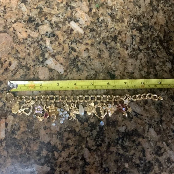 Kirks Folly charm bracelet - Picture 5 of 5